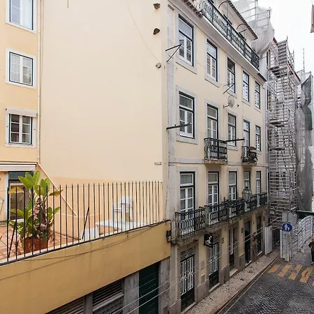 Ginjinha House - 4 - Bairro Alto - With Ac! Pensjonat Lizbona